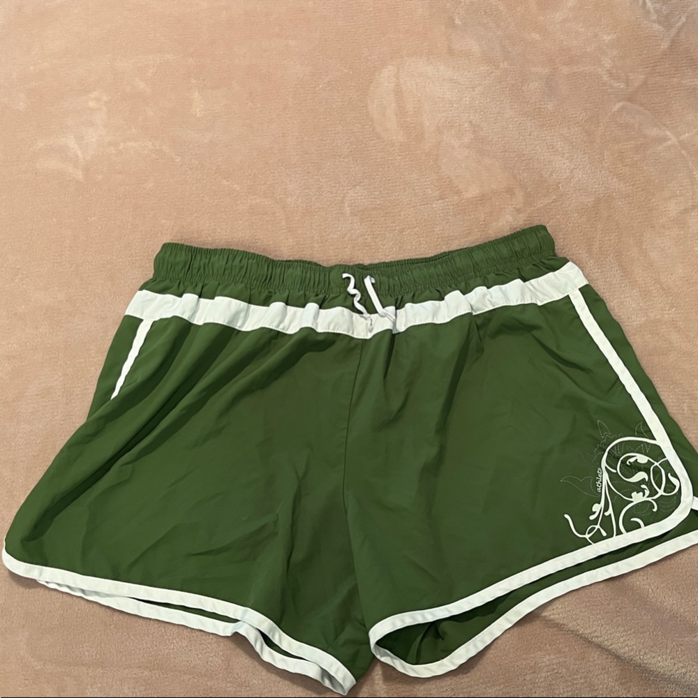 Green Athleta Women’s Shorts with White Trim